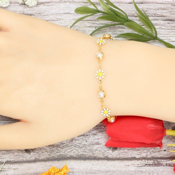 Trendy Bracelet for Girls & Women – Cute, Adjustable & Gift-Ready | MLCRC1140 - Picture 9 of 10